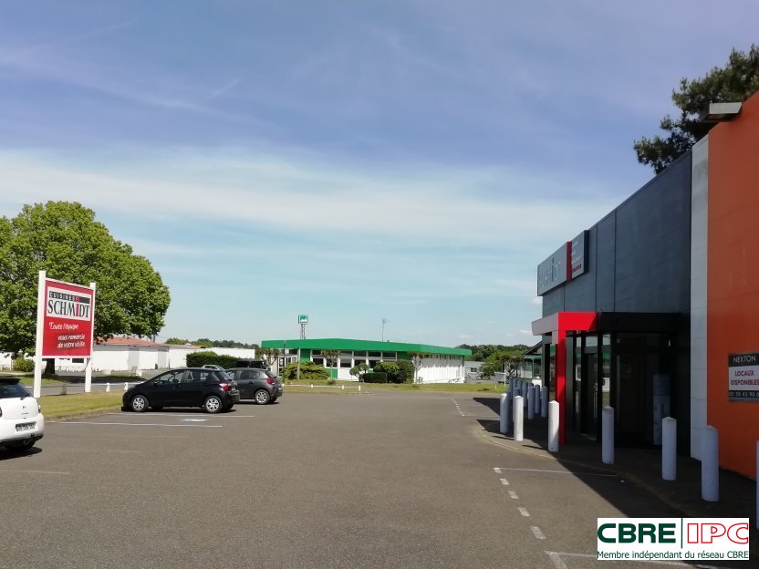 CBRE IPC Immobilier d'entreprise VENTE Local commercial  SAINT PAUL LES DAX 6992YA