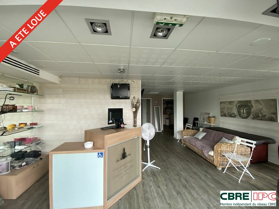 CBRE IPC Immobilier d'entreprise LOCATION Local commercial  PAU 7347FL