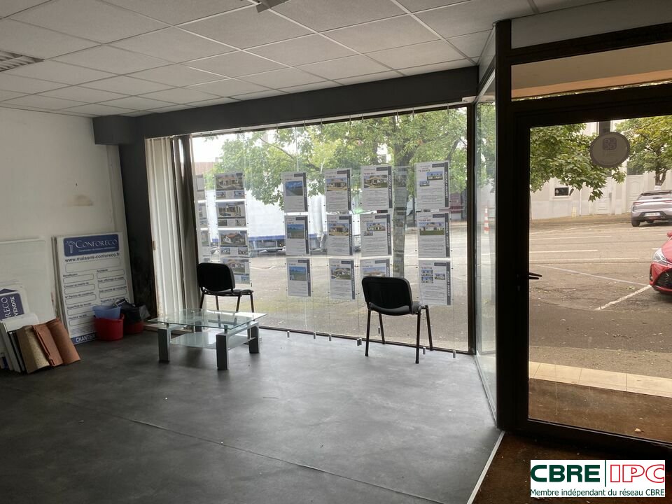 CBRE IPC Immobilier d'entreprise LOCATION Local commercial  MONT DE MARSAN 7029YA