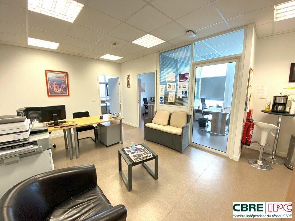 CBRE IPC Immobilier d'entreprise LOCATION Bureau  ANGLET 20240223FD