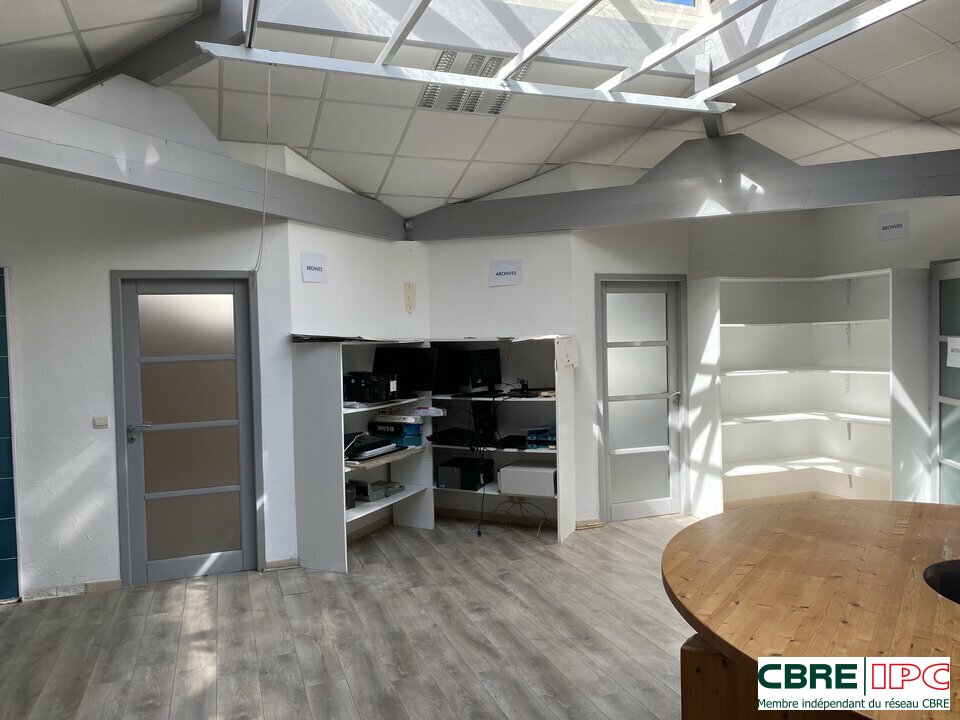 CBRE IPC Immobilier d'entreprise LOCATION Local commercial  MONT DE MARSAN 7031YA