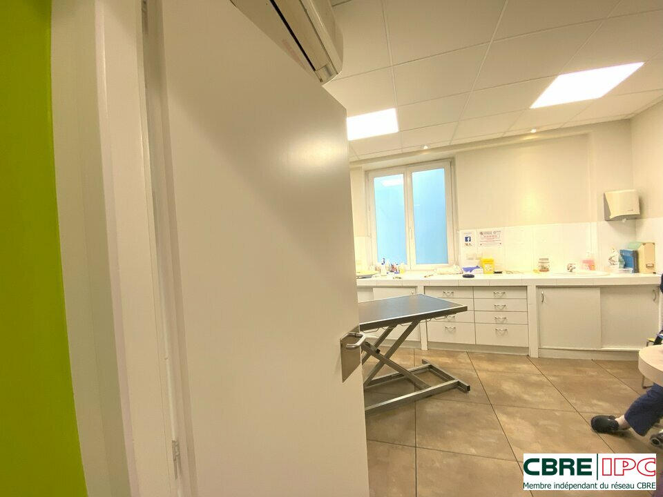 CBRE IPC Immobilier d'entreprise LOCATION Bureau  BIARRITZ 7300FD