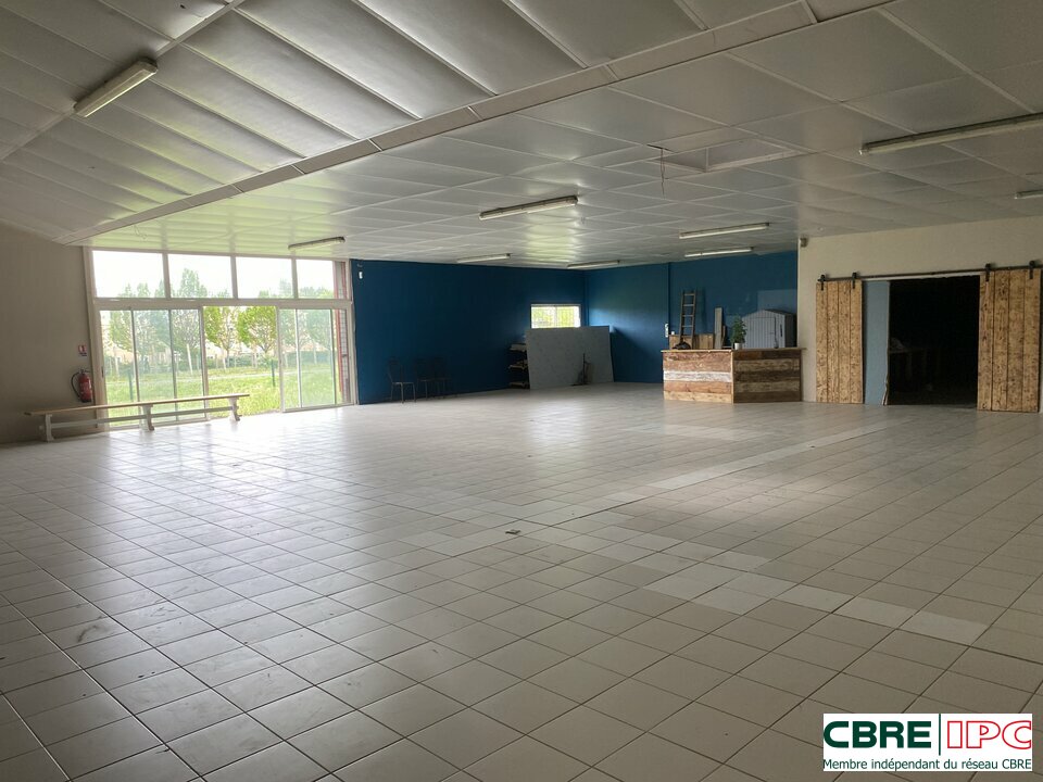 CBRE IPC Immobilier d'entreprise LOCATION Local commercial  MONT DE MARSAN 7389YA2