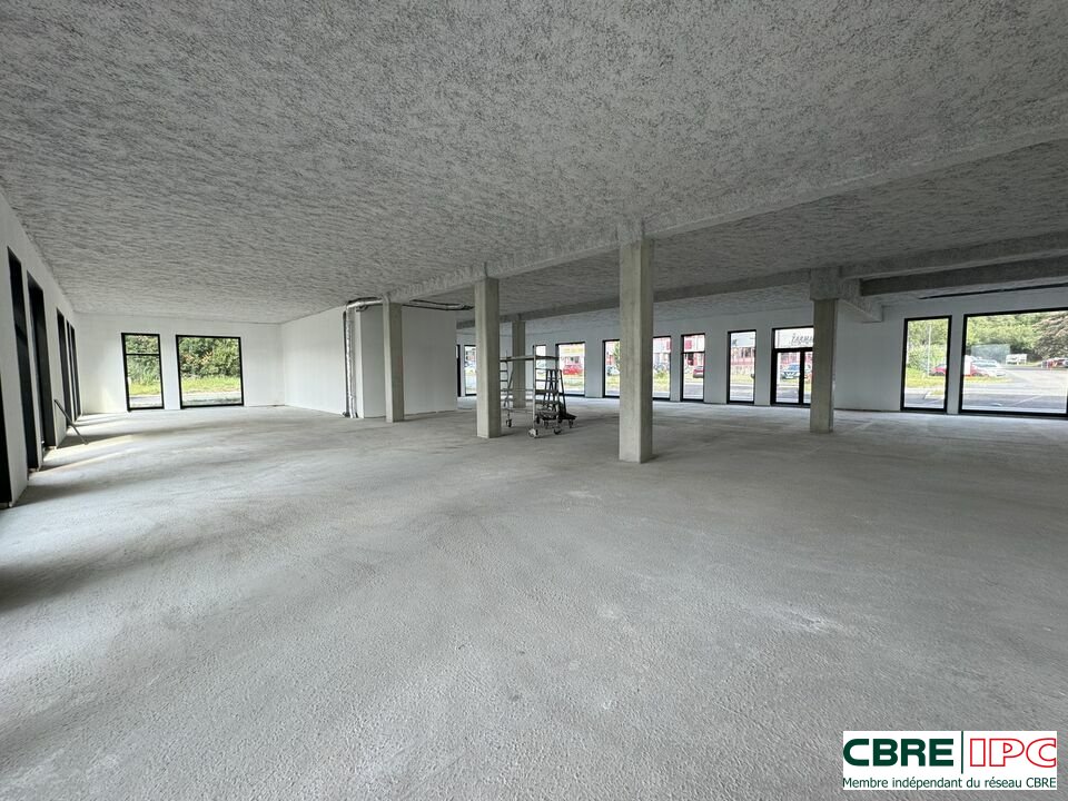 CBRE IPC Immobilier d'entreprise LOCATION Local commercial  ANGLET 7480FD5