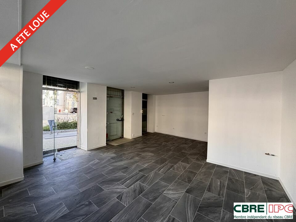 CBRE IPC Immobilier d'entreprise LOCATION Local commercial  PAU 7570FL