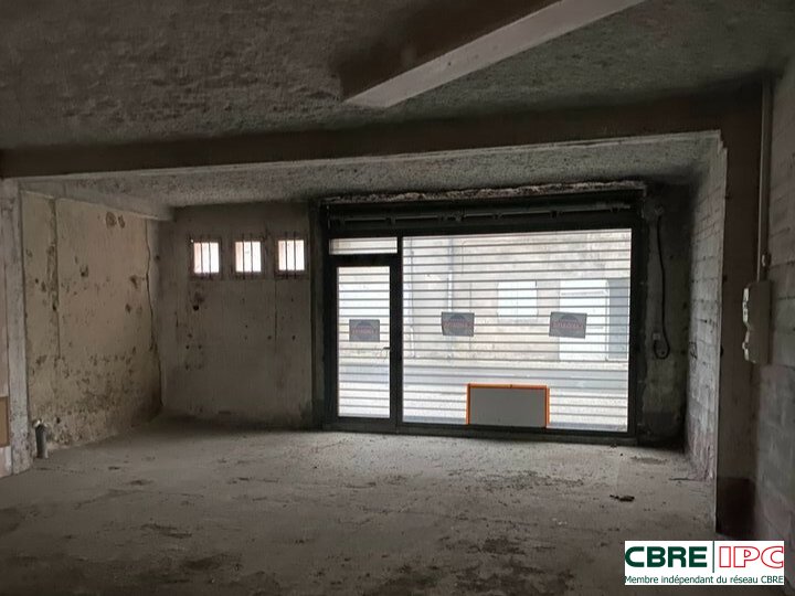 CBRE IPC Immobilier d'entreprise VENTE Local commercial MONT DE MARSAN 7204YA3