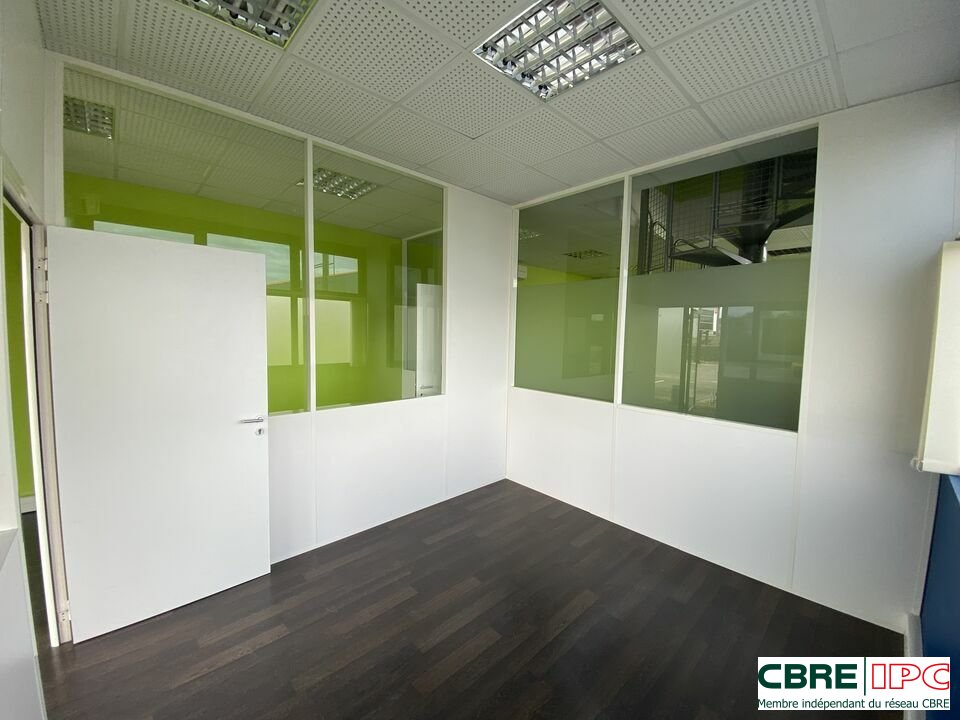 CBRE IPC Immobilier d'entreprise LOCATION Local commercial LONS 7347FL2