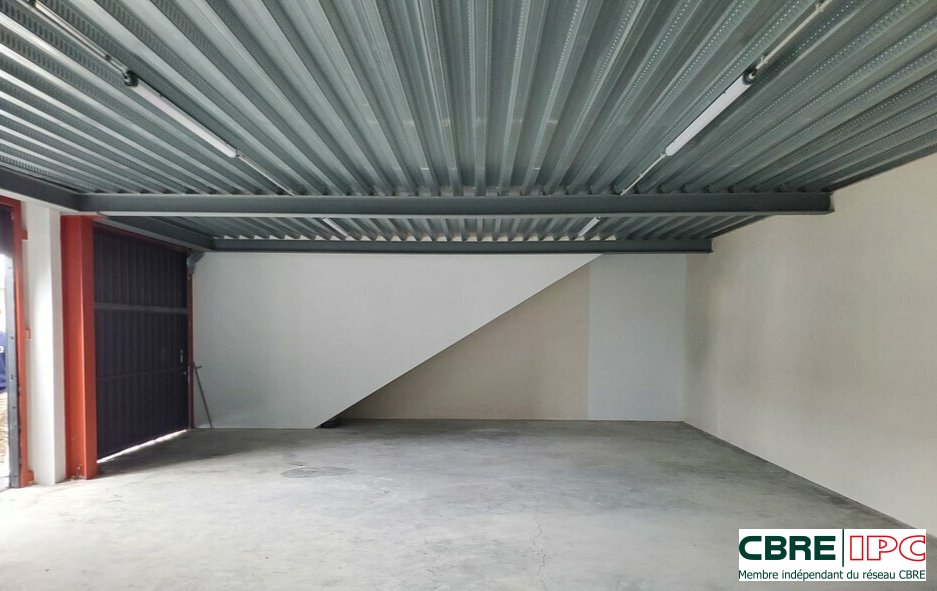 CBRE IPC Immobilier d'entreprise LOCATION Local d'activités SAINT VINCENT DE TYROSSE 7612MP4