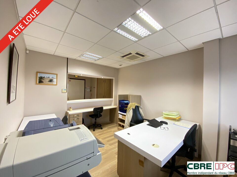 CBRE IPC Immobilier d'entreprise LOCATION Bureau ANGLET 7664FD