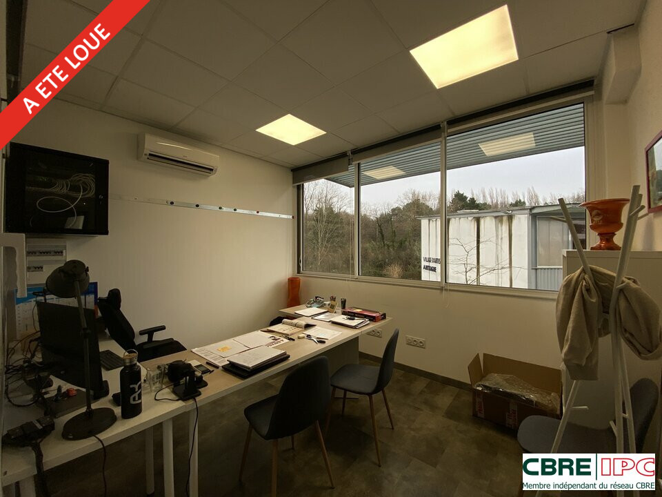 CBRE IPC Immobilier d'entreprise LOCATION Local d'activités ANGLET 7714LB