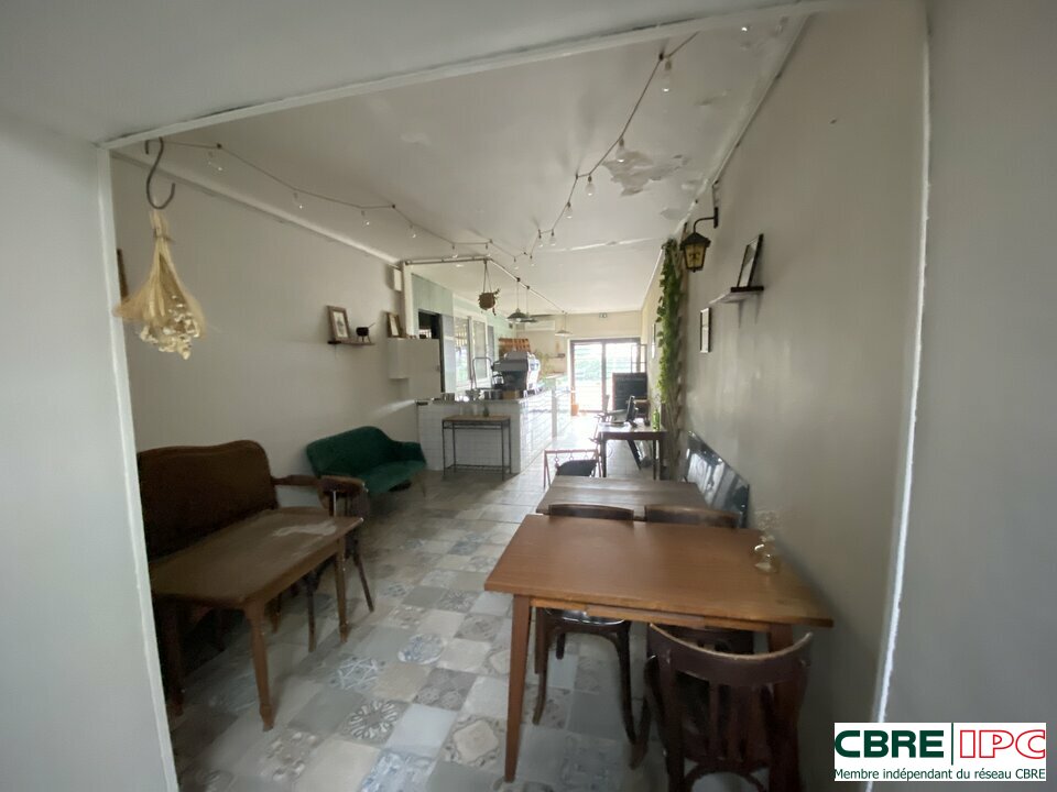 CBRE IPC Immobilier d'entreprise LOCATION Local commercial ANGLET 7718FD