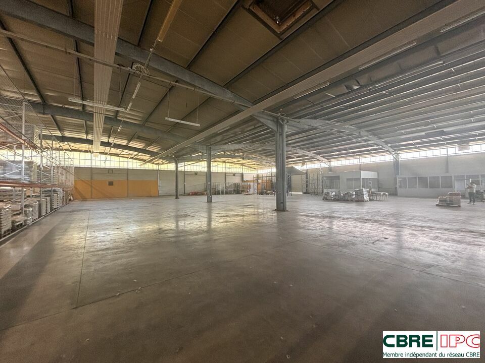 CBRE IPC Immobilier d'entreprise LOCATION Local d'activités BELLOCQ 7785FL
