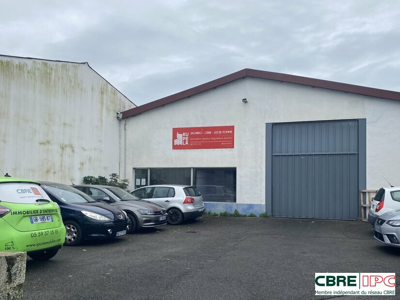 CBRE IPC Immobilier d'entreprise LOCATION Local d'activités ANGLET 7851LB