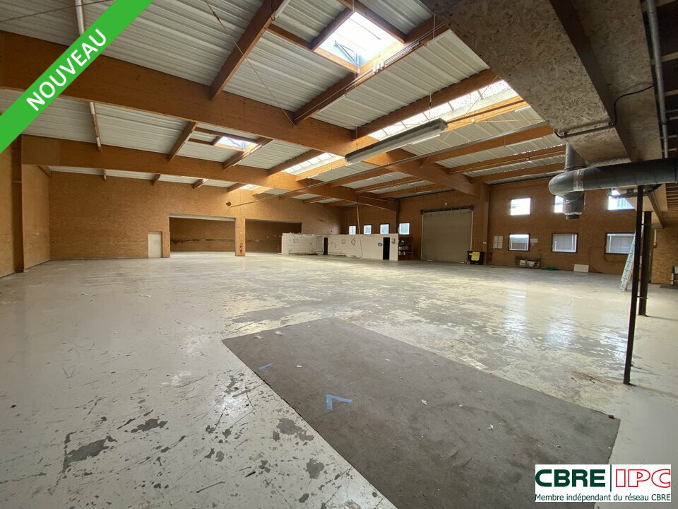 CBRE IPC Immobilier d'entreprise LOCATION Local d'activités ANGLET 7873LB