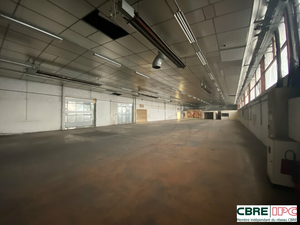 CBRE IPC Immobilier d'entreprise VENTE Local d'activités  SERRES CASTET 7891FL