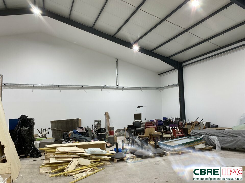 CBRE IPC Immobilier d'entreprise LOCATION Local d'activités  MONT DE MARSAN 7179YA2