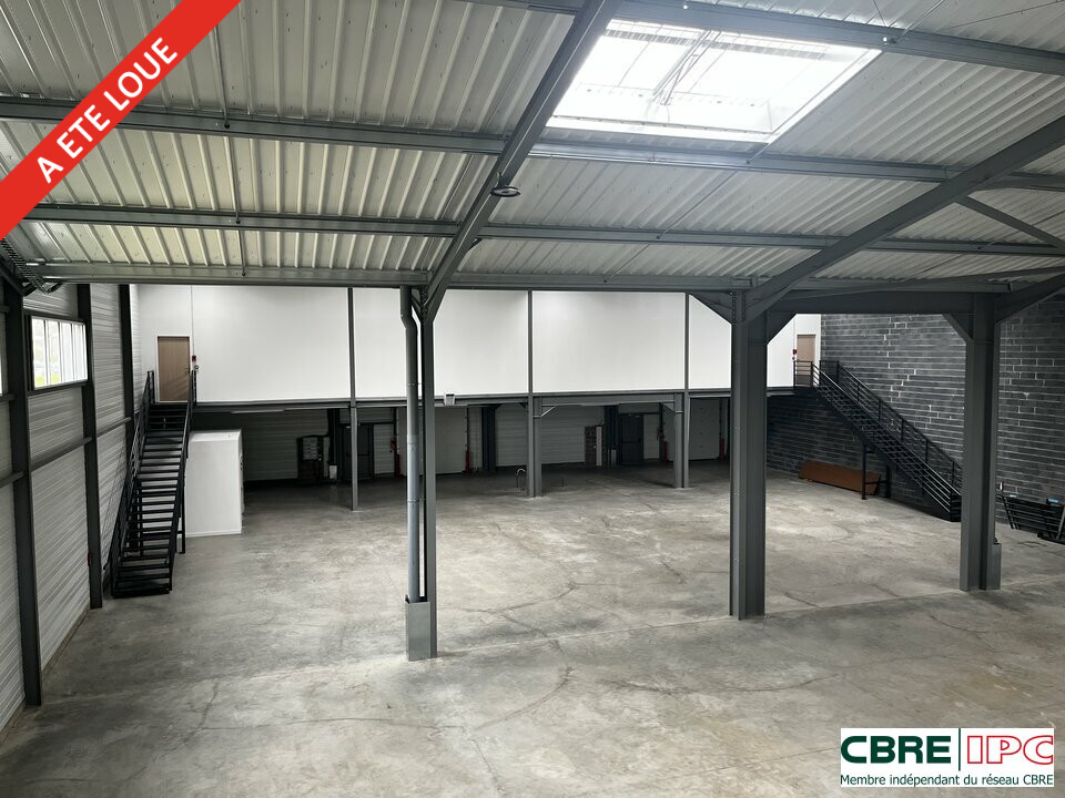 CBRE IPC Immobilier d'entreprise LOCATION Local d'activités  PAU 7422FL7