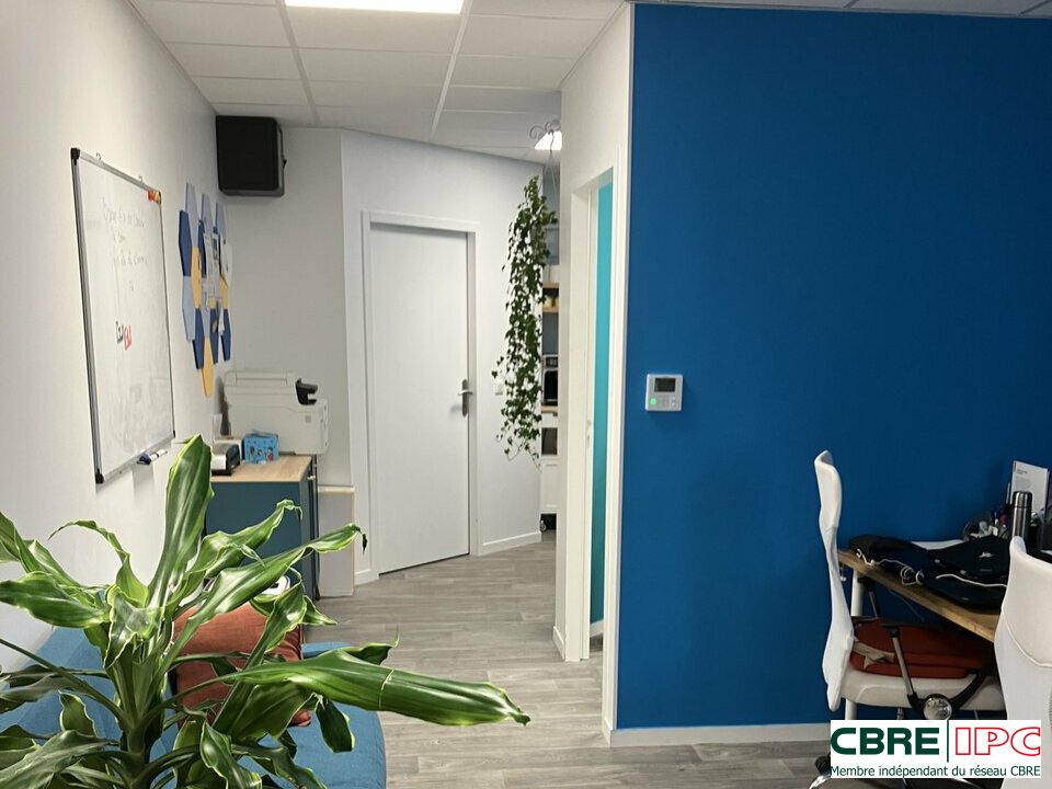 CBRE IPC Immobilier d'entreprise LOCATION Bureau  BAYONNE 7724LB/MP