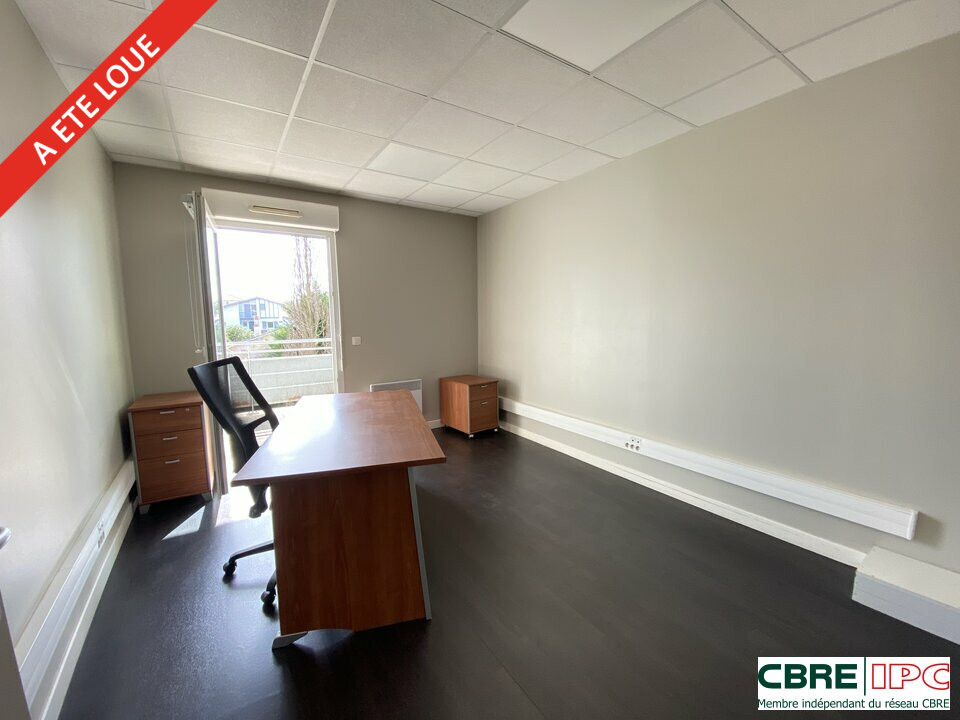 CBRE IPC Immobilier d'entreprise LOCATION Bureau  ANGLET 20241120FD