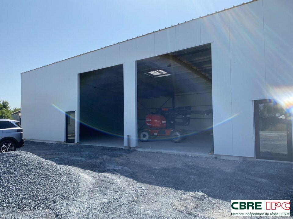 CBRE IPC Immobilier d'entreprise LOCATION Local d'activités  MONT DE MARSAN 7468YA5