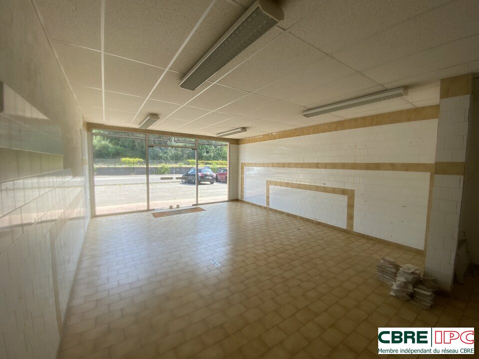 CBRE IPC Immobilier d'entreprise LOCATION Local commercial  MONT DE MARSAN 7840YA