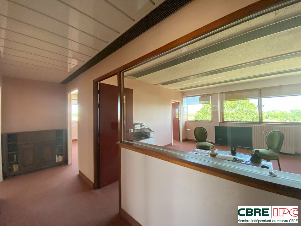 CBRE IPC Immobilier d'entreprise LOCATION Bureau BAYONNE 7916FD