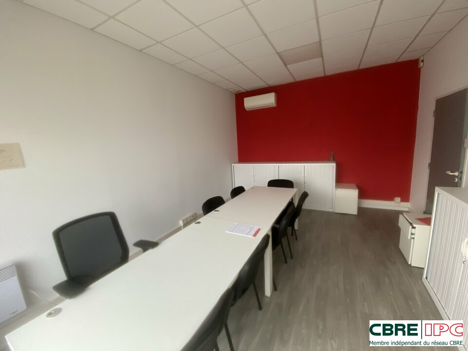CBRE IPC Immobilier d'entreprise LOCATION Bureau MONT DE MARSAN 7921YA