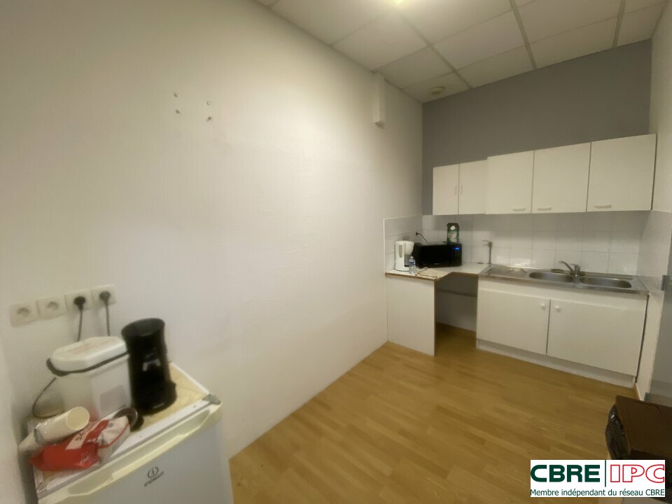 CBRE IPC Immobilier d'entreprise LOCATION Bureau MONT DE MARSAN 7921YA