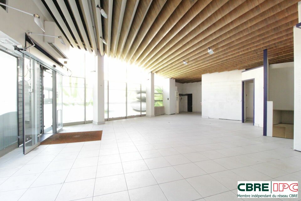 CBRE IPC Immobilier d'entreprise VENTE Local commercial MONT-DE-MARSAN 7956YA