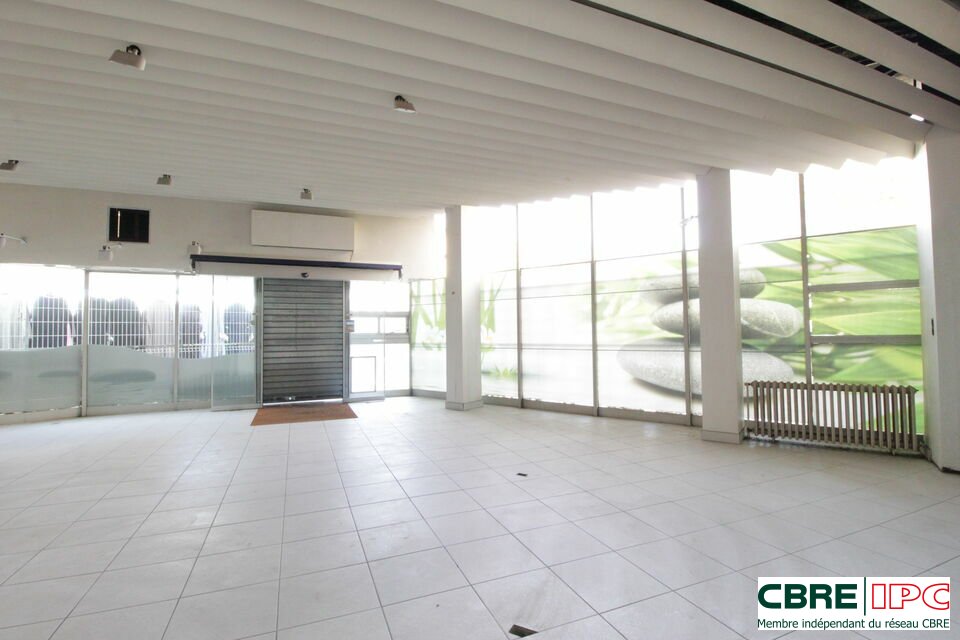 CBRE IPC Immobilier d'entreprise VENTE Local commercial MONT-DE-MARSAN 7956YA