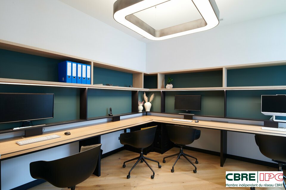 CBRE IPC Immobilier d'entreprise VENTE Bureau ANGLET 7313FD