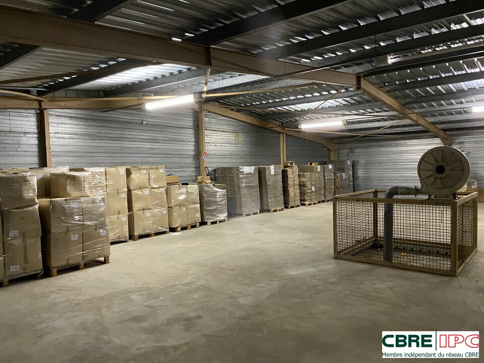 CBRE IPC Immobilier d'entreprise VENTE Local d'activités PONTONX SUR L'ADOUR 7326YA