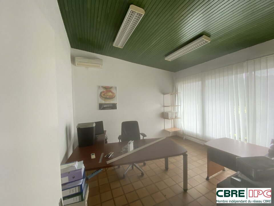 CBRE IPC Immobilier d'entreprise VENTE Local d'activités PONTONX SUR L'ADOUR 7326YA