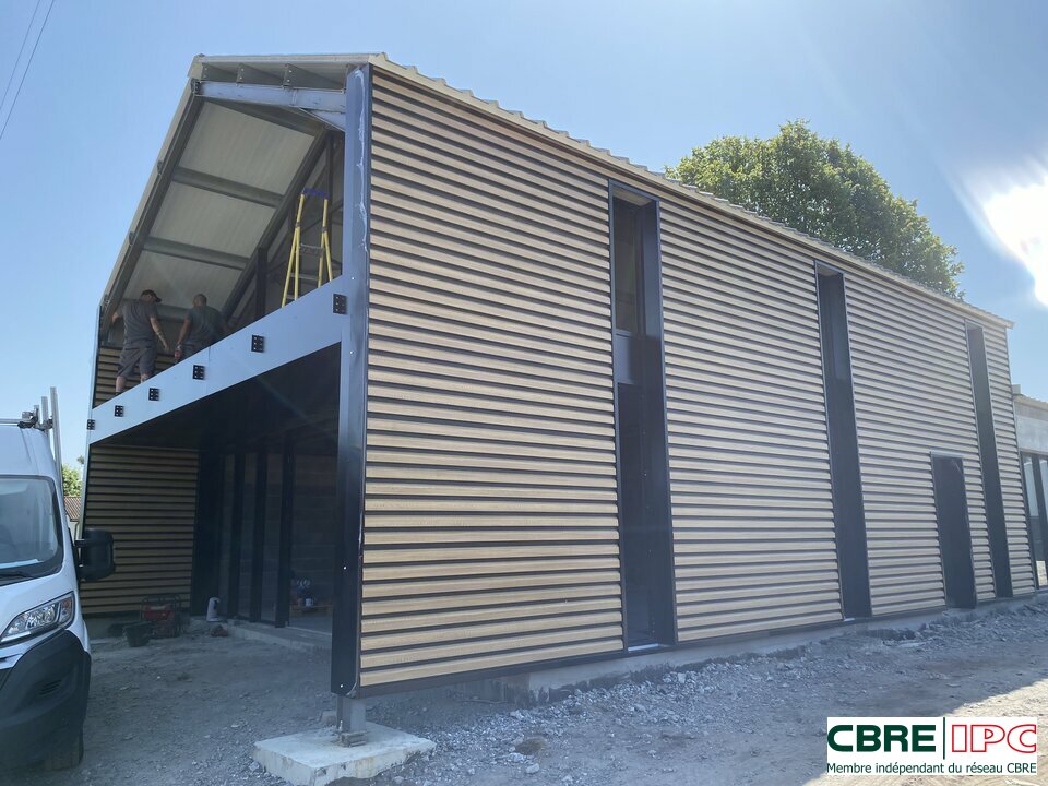 CBRE IPC Immobilier d'entreprise LOCATION Bureau  MONT DE MARSAN 7468YA1