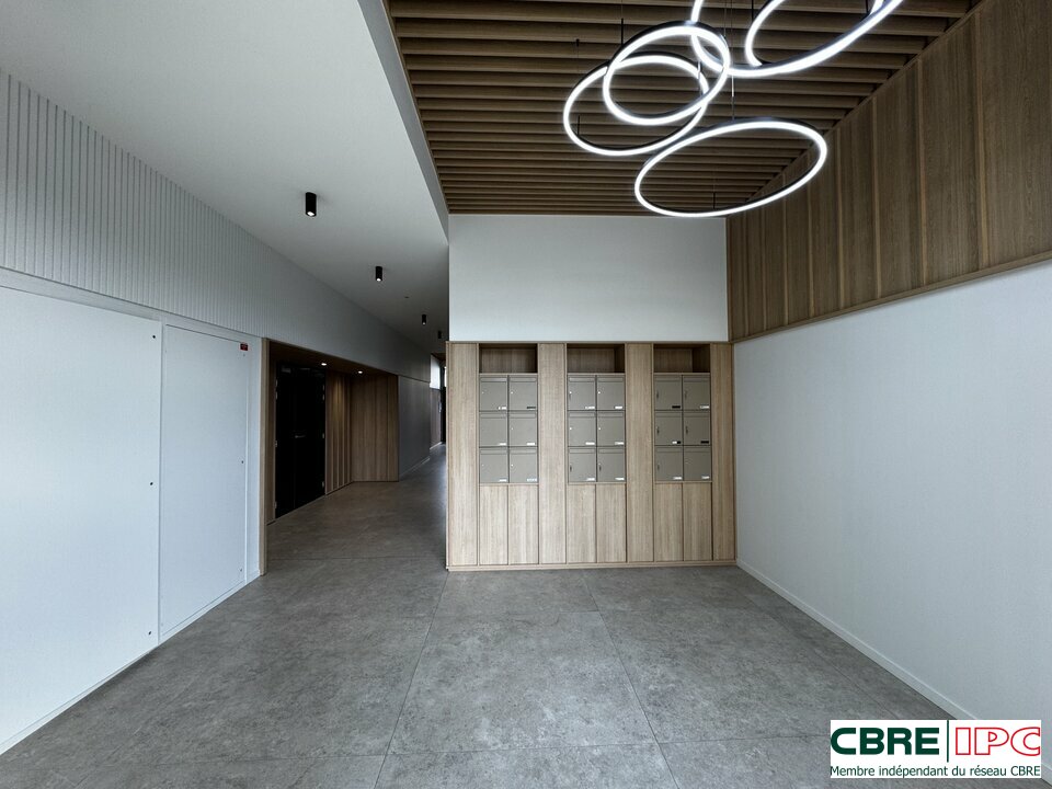 CBRE IPC Immobilier d'entreprise LOCATION Bureau ANGLET 7480FD4