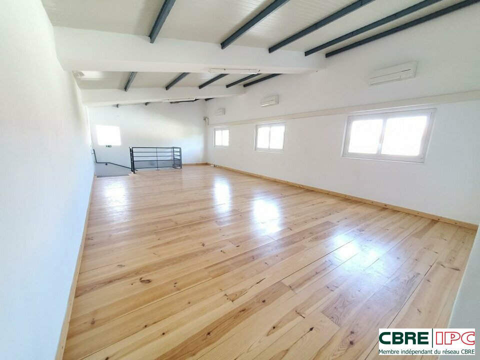 CBRE IPC Immobilier d'entreprise LOCATION Bureau  USTARITZ 7617PC/EL