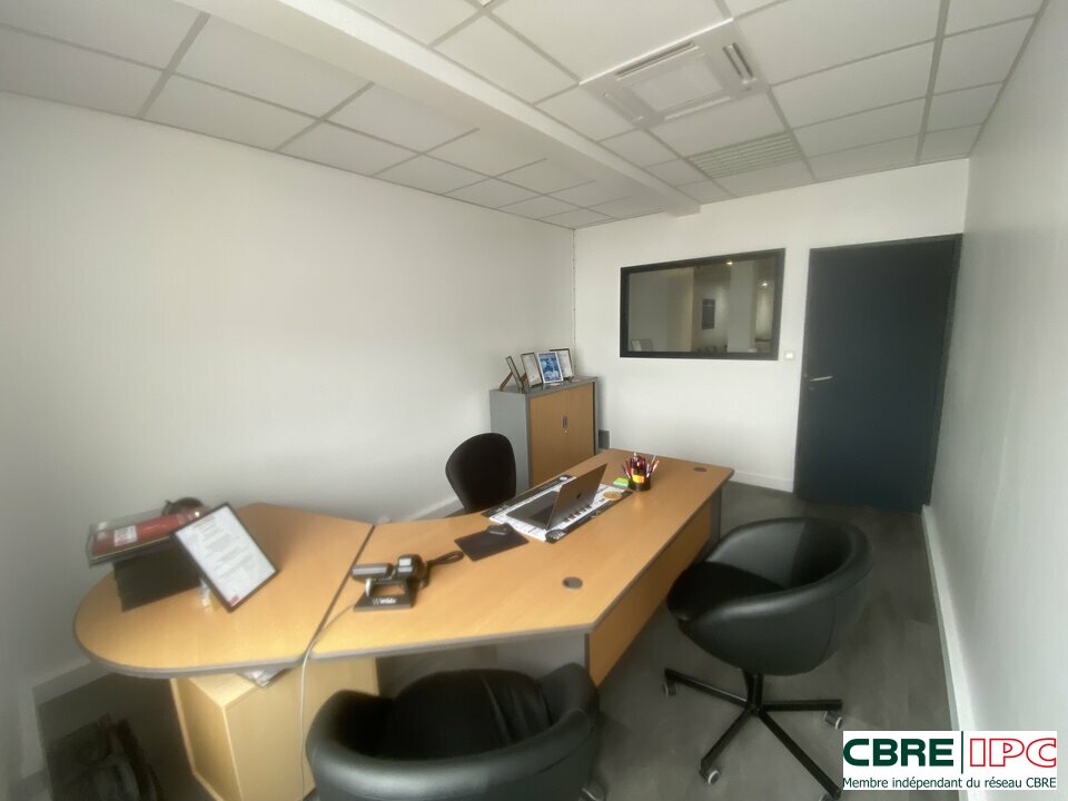 CBRE IPC Immobilier d'entreprise VENTE Bureau SAINT PAUL LES DAX 7759YA