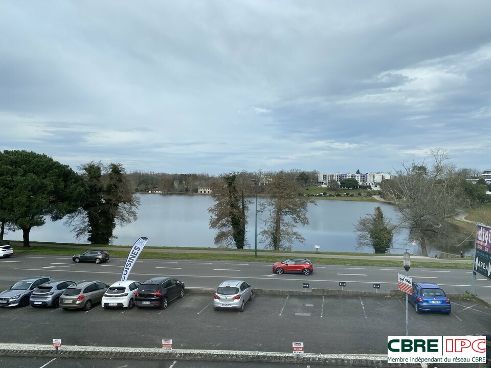 CBRE IPC Immobilier d'entreprise VENTE Bureau SAINT PAUL LES DAX 7759YA