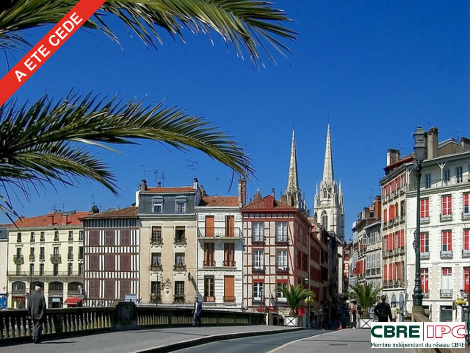 CBRE IPC Immobilier d'entreprise CESSION DAB Local commercial  BAYONNE 7841FD