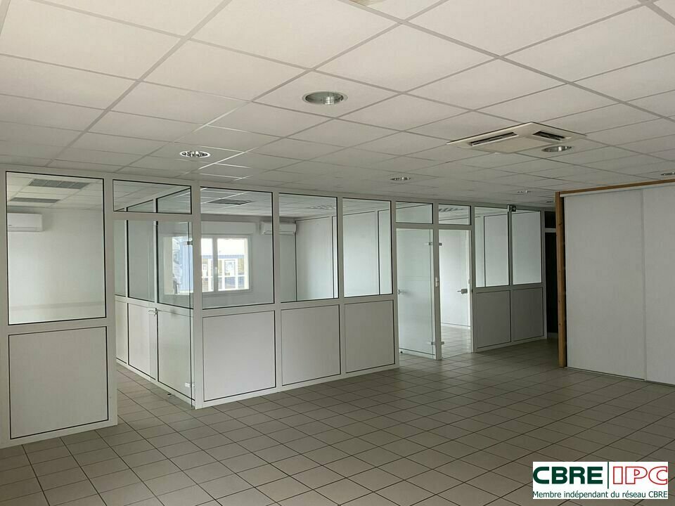 CBRE IPC Immobilier d'entreprise LOCATION Local commercial  MONT DE MARSAN 7862YA