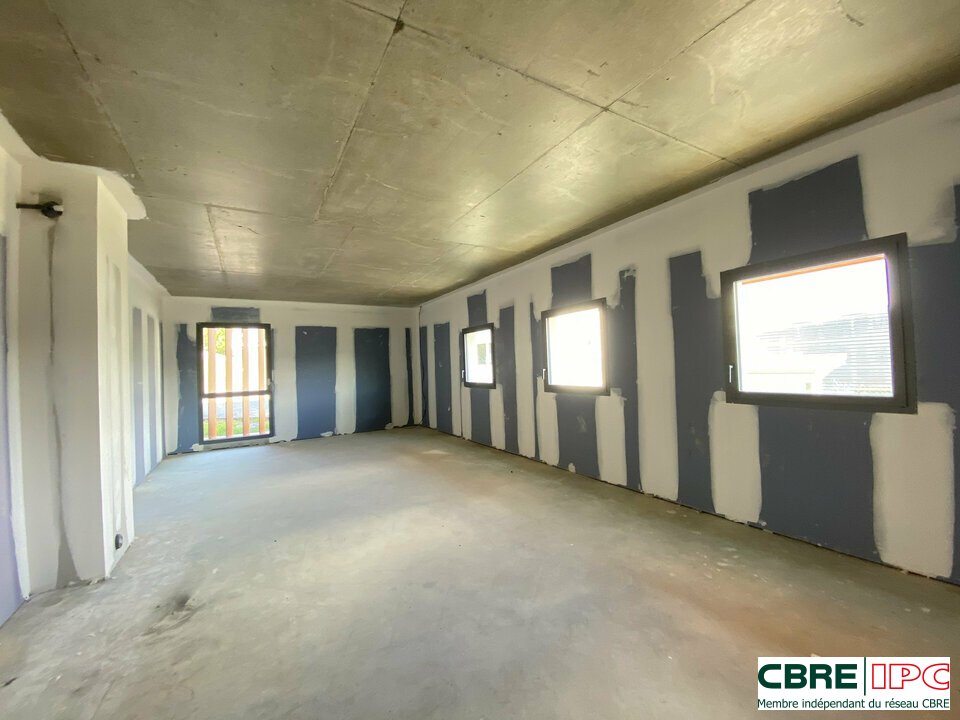 CBRE IPC Immobilier d'entreprise VENTE Bureau BIARRITZ 7870FD1