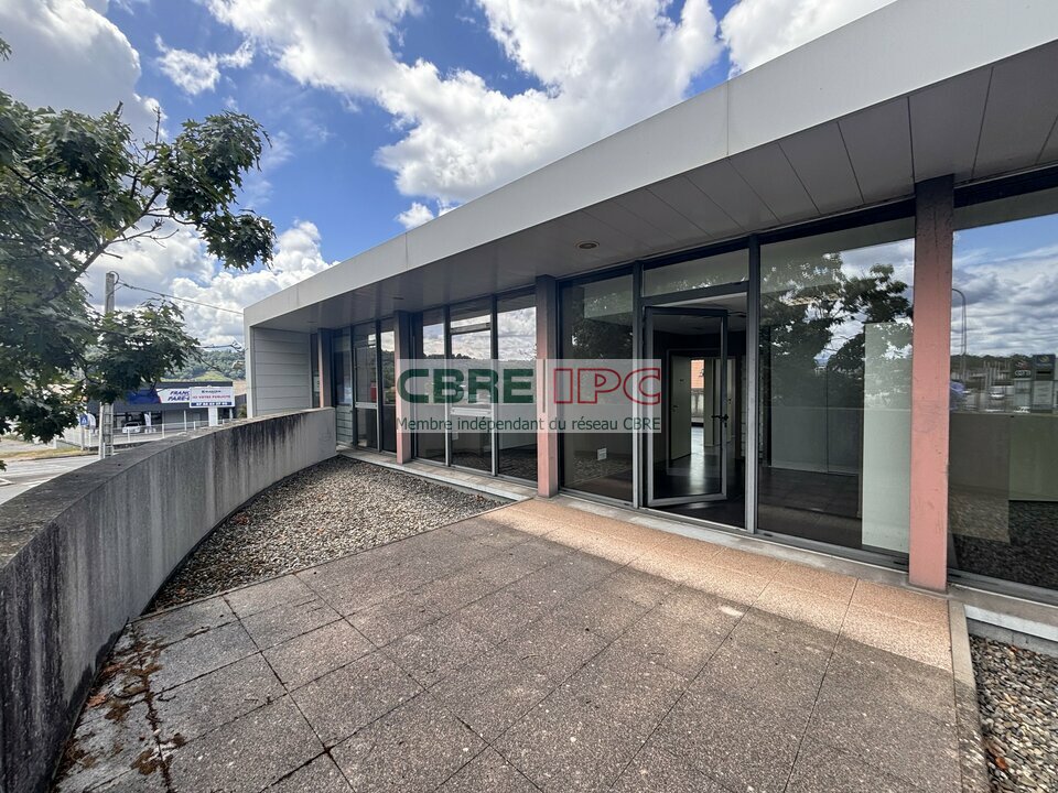 CBRE IPC Immobilier d'entreprise LOCATION Bureau BILLERE 7939FL
