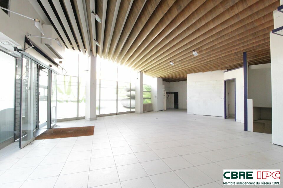 CBRE IPC Immobilier d'entreprise VENTE Local commercial MONT-DE-MARSAN 7956YA