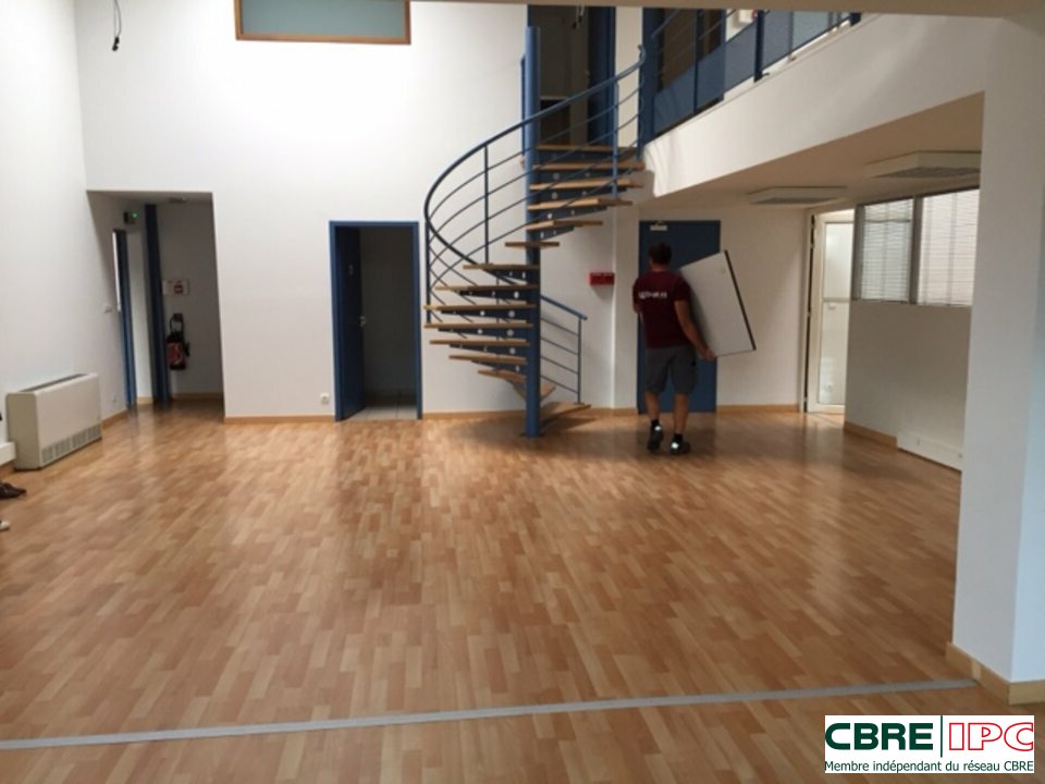 CBRE IPC Immobilier d'entreprise LOCATION Bureau BAYONNE 7962FD