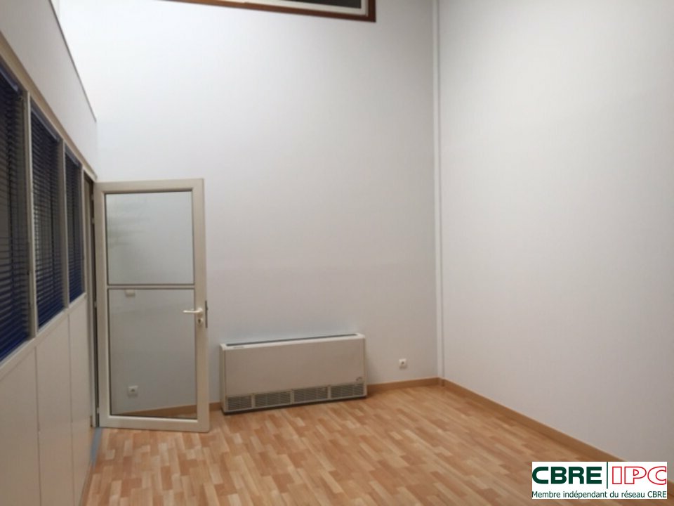 CBRE IPC Immobilier d'entreprise LOCATION Bureau BAYONNE 7962FD