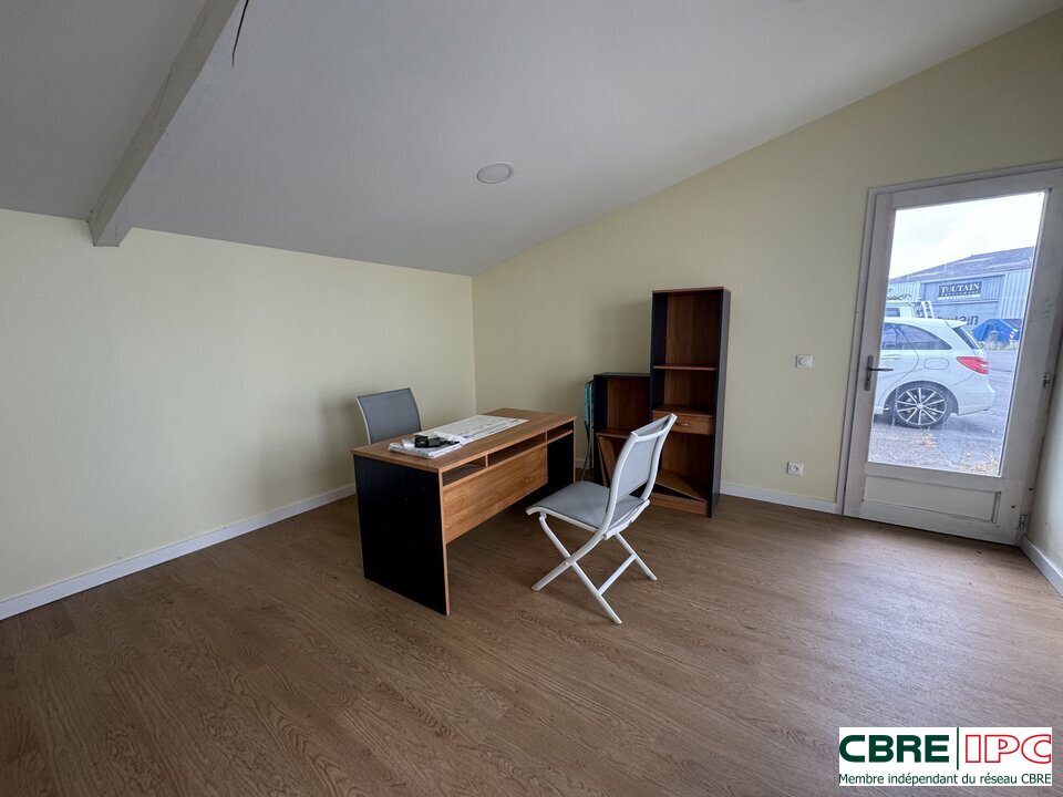 CBRE IPC Immobilier d'entreprise LOCATION Bureau  BAYONNE 8072FD