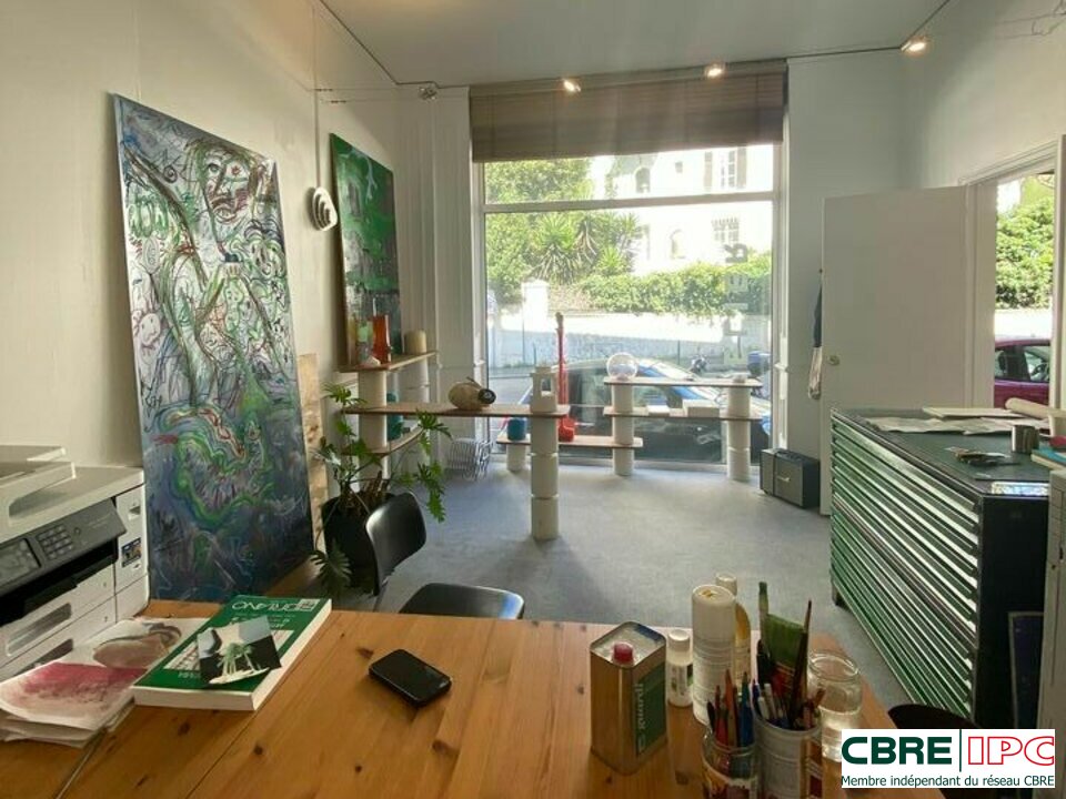 CBRE IPC Immobilier d'entreprise LOCATION Local commercial  BIARRITZ 8078FM