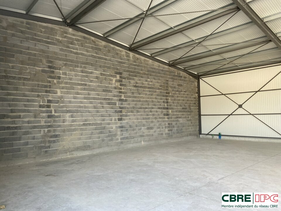 CBRE IPC Immobilier d'entreprise LOCATION Local d'activités MONT DE MARSAN 7468YA5