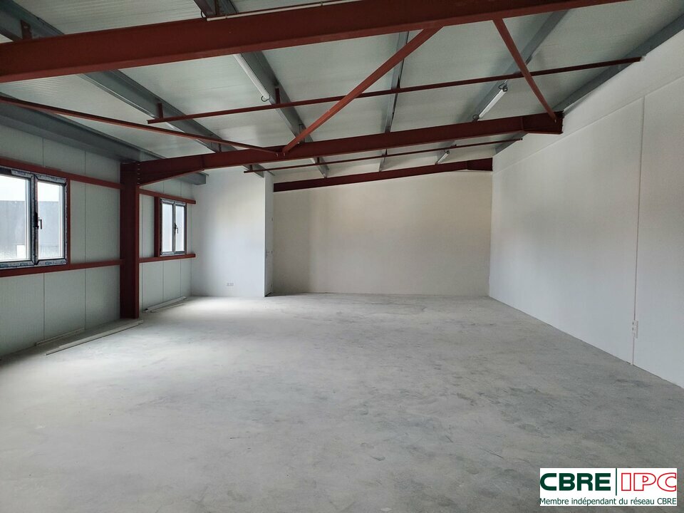 CBRE IPC Immobilier d'entreprise LOCATION Bureau SAINT VINCENT DE TYROSSE 7612MP2
