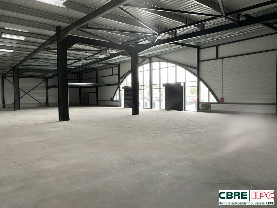 CBRE IPC Immobilier d'entreprise LOCATION Local commercial  HAGETMAU 7619YA2